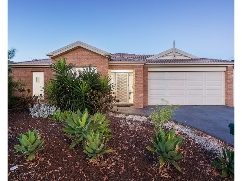 48 Papillon Parade, Tarneit VIC 3029
