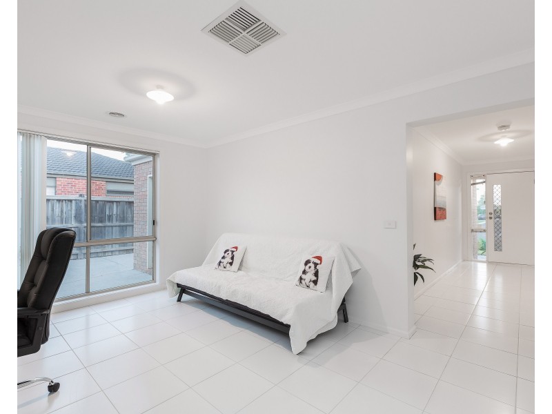 48 Papillon Parade, Tarneit VIC 3029