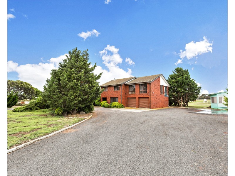 55 Riffle Range Road, Werribee South VIC 3030
