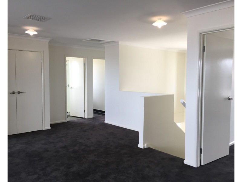 11  Mudgee Street, Point Cook VIC 3030