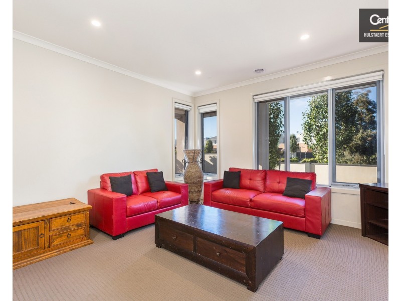 24  Tattersalls Lane, Point Cook VIC 3030