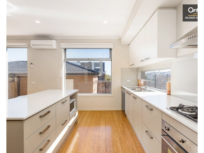 24  Tattersalls Lane, Point Cook VIC 3030