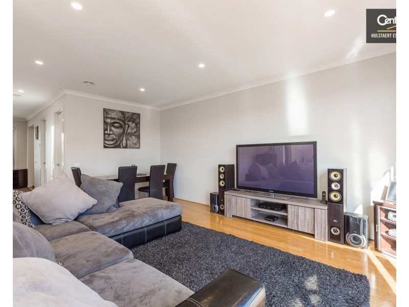 24  Tattersalls Lane, Point Cook VIC 3030