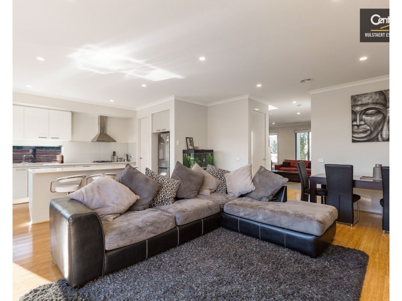 24  Tattersalls Lane, Point Cook VIC 3030