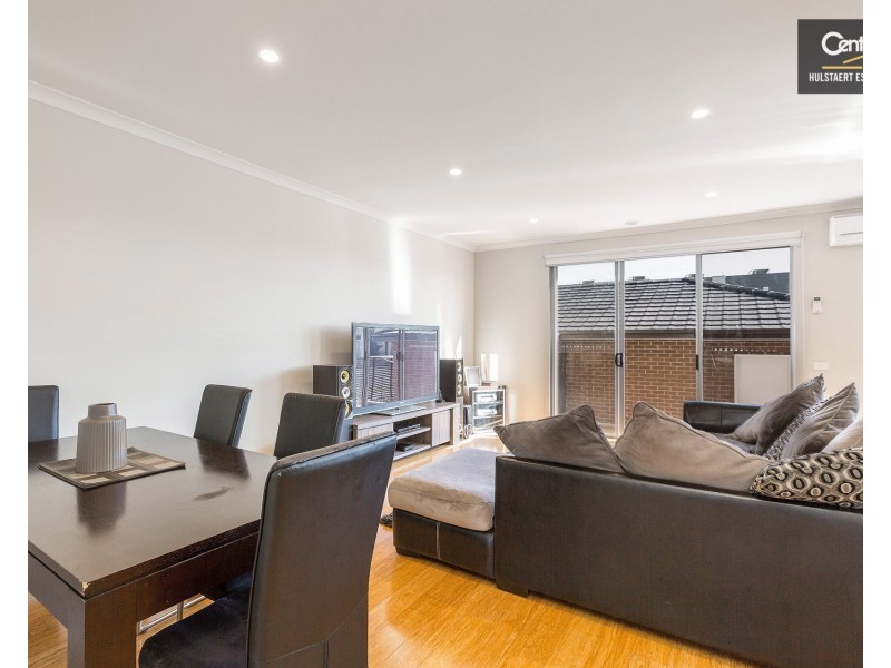 24  Tattersalls Lane, Point Cook VIC 3030