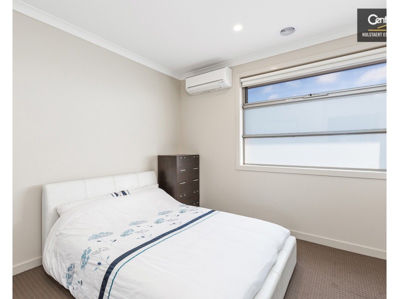 24  Tattersalls Lane, Point Cook VIC 3030