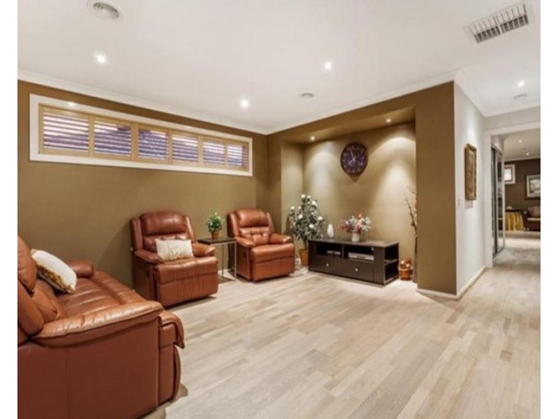 3  Eagles Nest Way, Point Cook VIC 3030