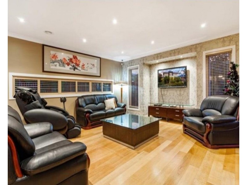 3  Eagles Nest Way, Point Cook VIC 3030