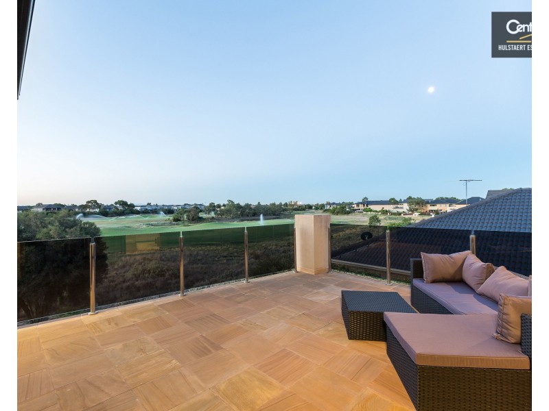 33  Times Square, Sanctuary Lakes VIC 3030