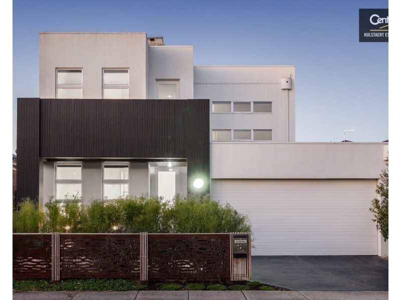 14 Palmer Avenue, Point Cook VIC 3030