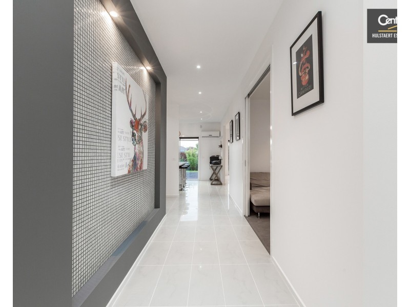14 Palmer Avenue, Point Cook VIC 3030