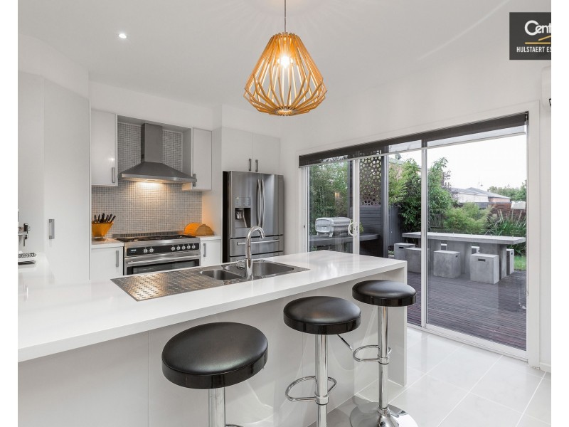 14 Palmer Avenue, Point Cook VIC 3030