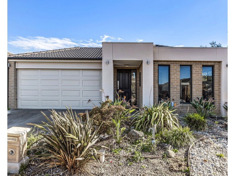 9 Marshall Terrace, Point Cook VIC 3030