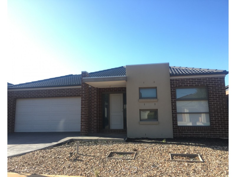 92 Breasley Parkway, Point Cook VIC 3030