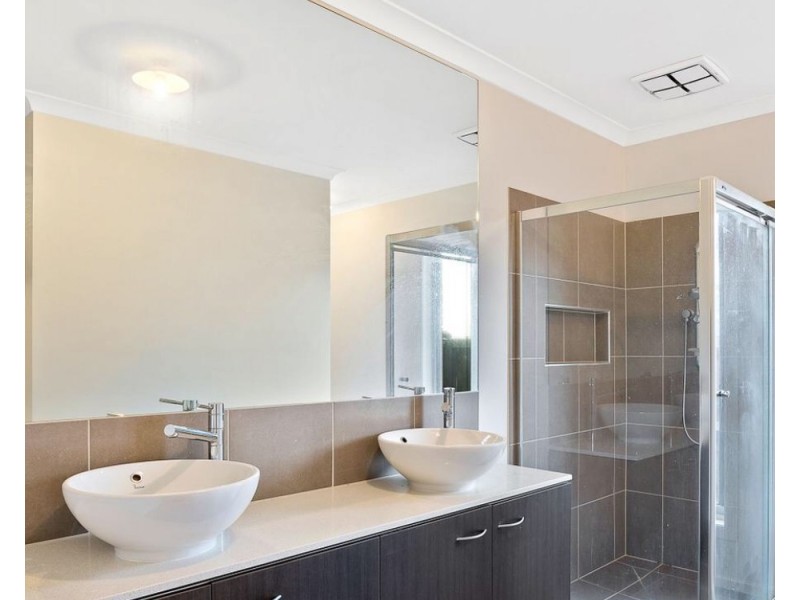 332  Boardwalk Boulevard, Point Cook VIC 3030