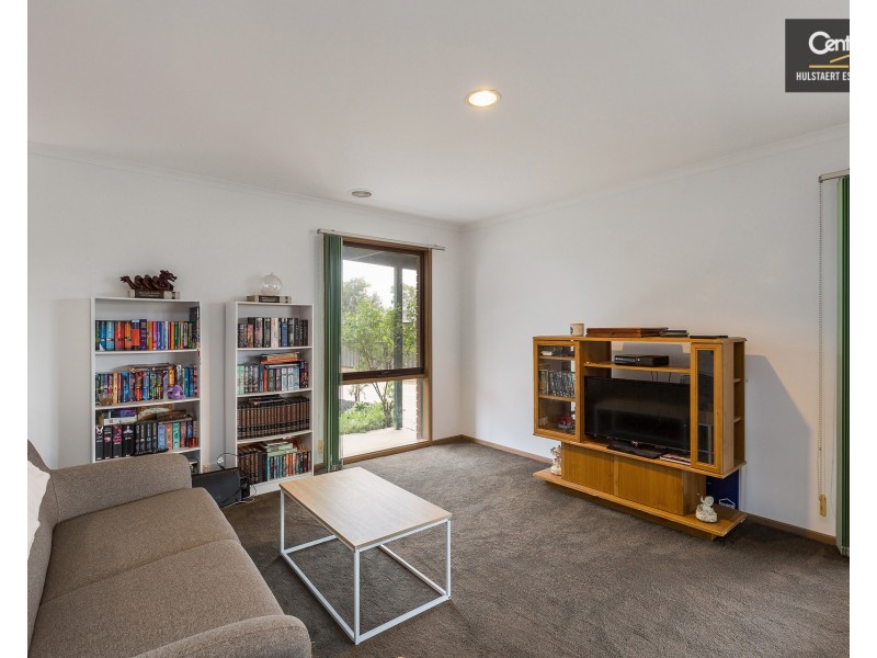 2 Kathleen Crescent, Hoppers Crossing VIC 3029