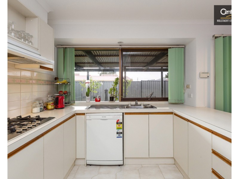 2 Kathleen Crescent, Hoppers Crossing VIC 3029