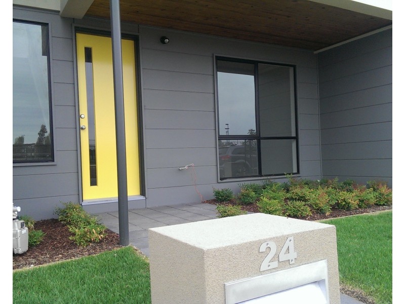 24 Middleton Drive, Point Cook VIC 3030