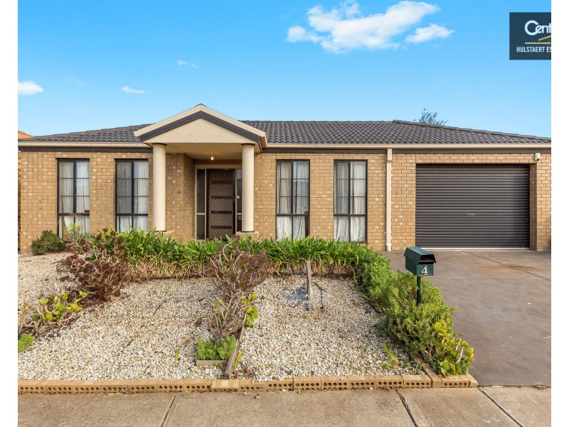 4 Saddle Wynd, Truganina VIC 3029
