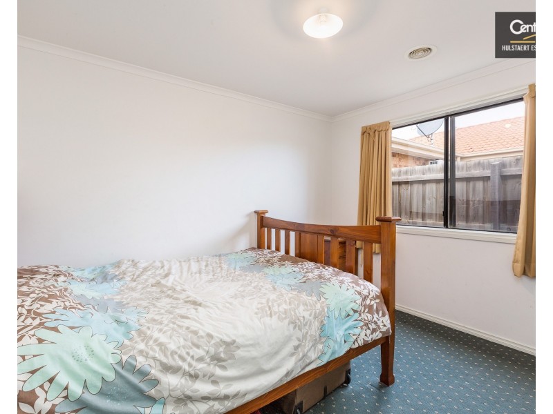 4 Saddle Wynd, Truganina VIC 3029