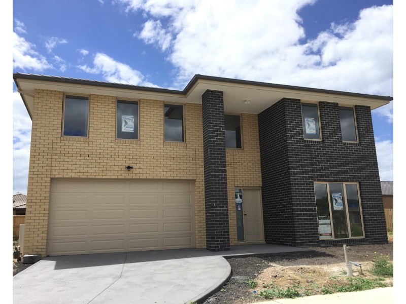 11 Mudgee Street, Point Cook VIC 3030