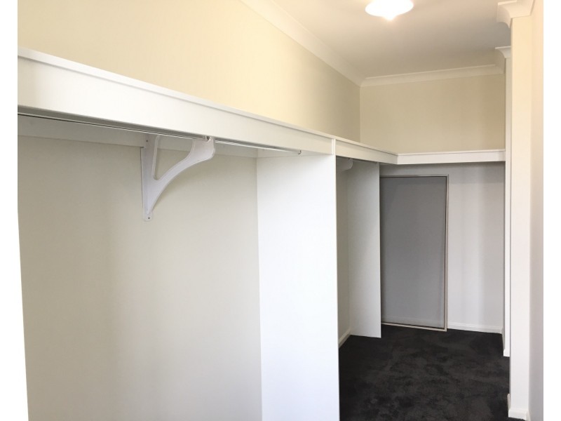 11 Mudgee Street, Point Cook VIC 3030