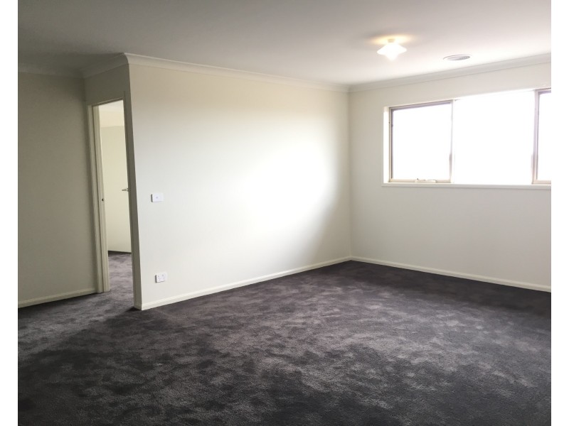 11 Mudgee Street, Point Cook VIC 3030