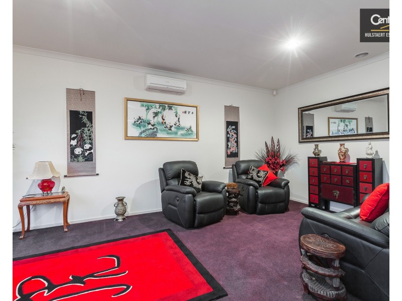 19  Banjo Paterson Circle, Point Cook VIC 3030