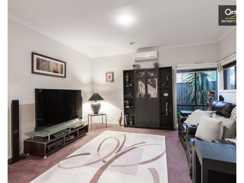 19  Banjo Paterson Circle, Point Cook VIC 3030