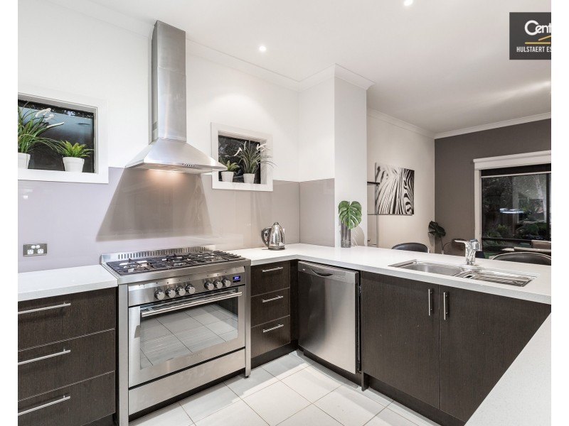 19  Banjo Paterson Circle, Point Cook VIC 3030