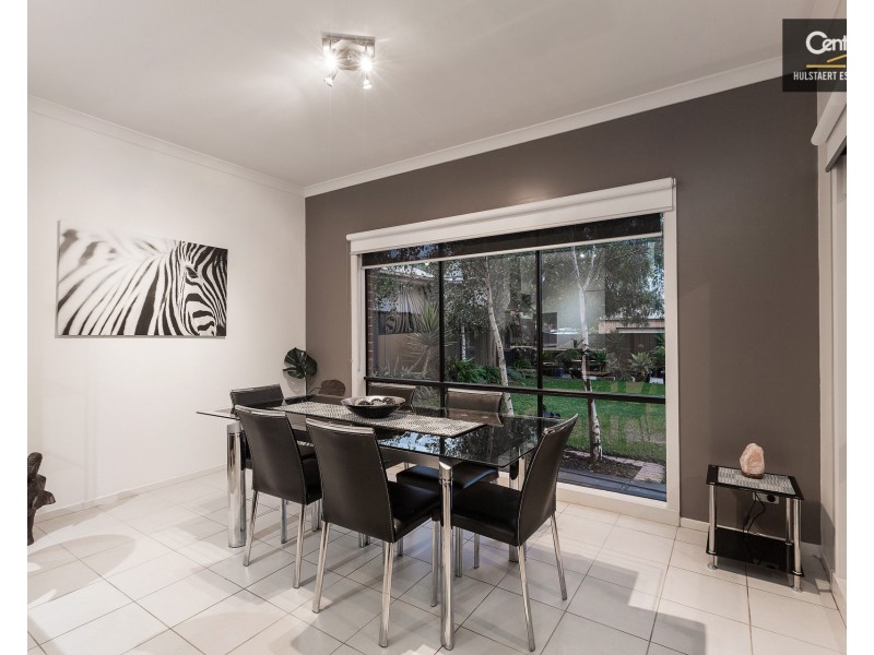 19  Banjo Paterson Circle, Point Cook VIC 3030