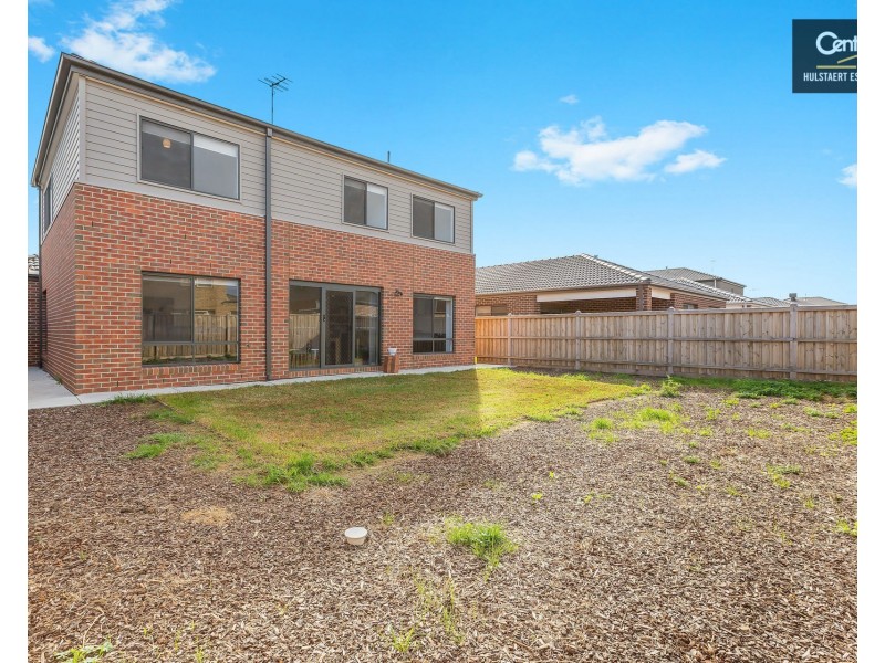 121 Bondi Parade, Point Cook VIC 3030