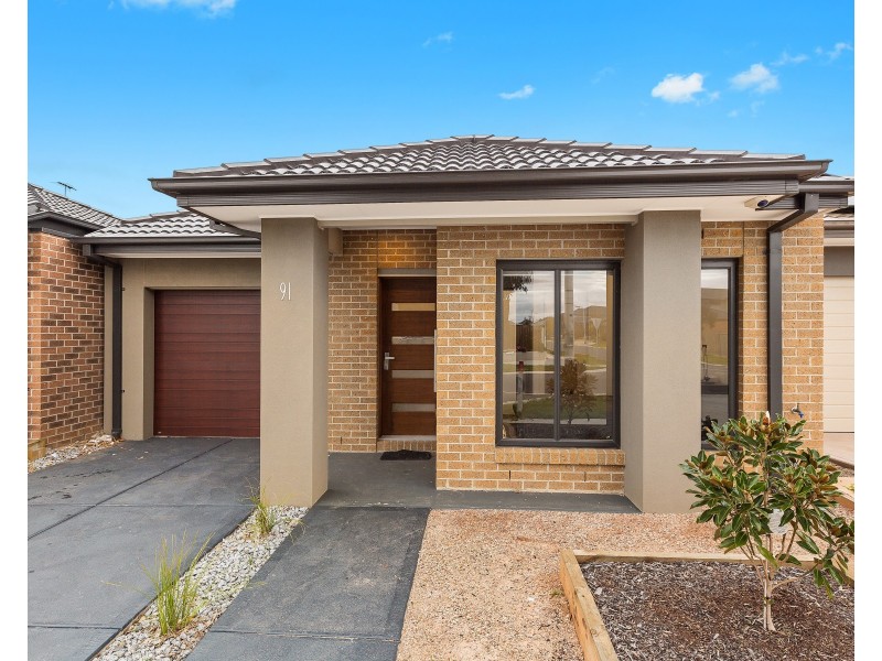 91 Sunnybank Drive, Point Cook VIC 3030