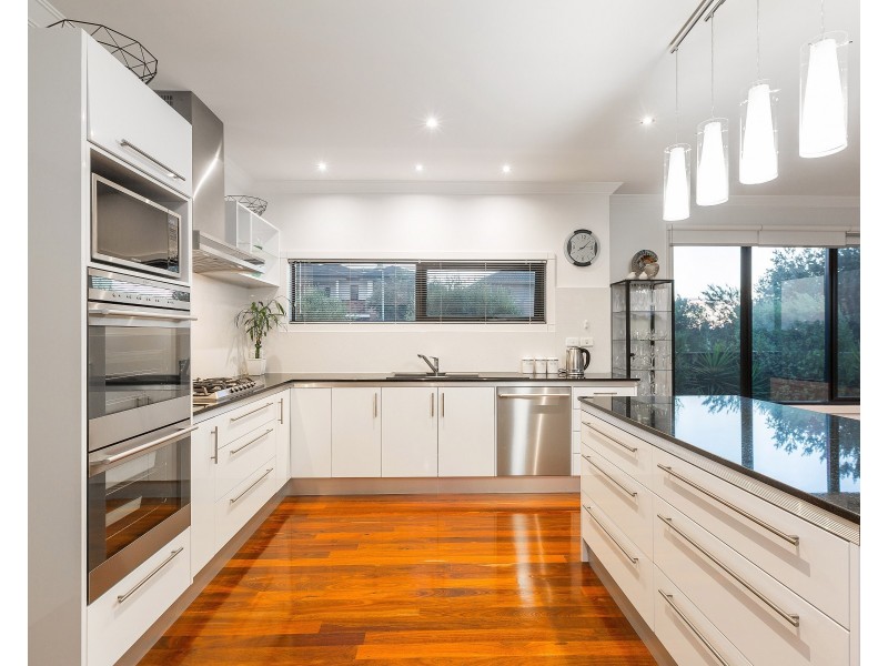 33 Times Square, Sanctuary Lakes VIC 3030