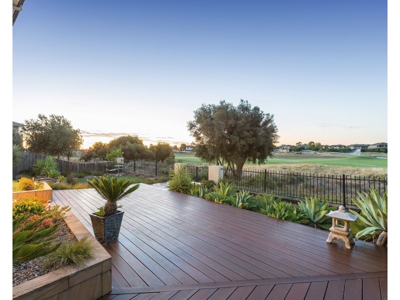 33 Times Square, Sanctuary Lakes VIC 3030