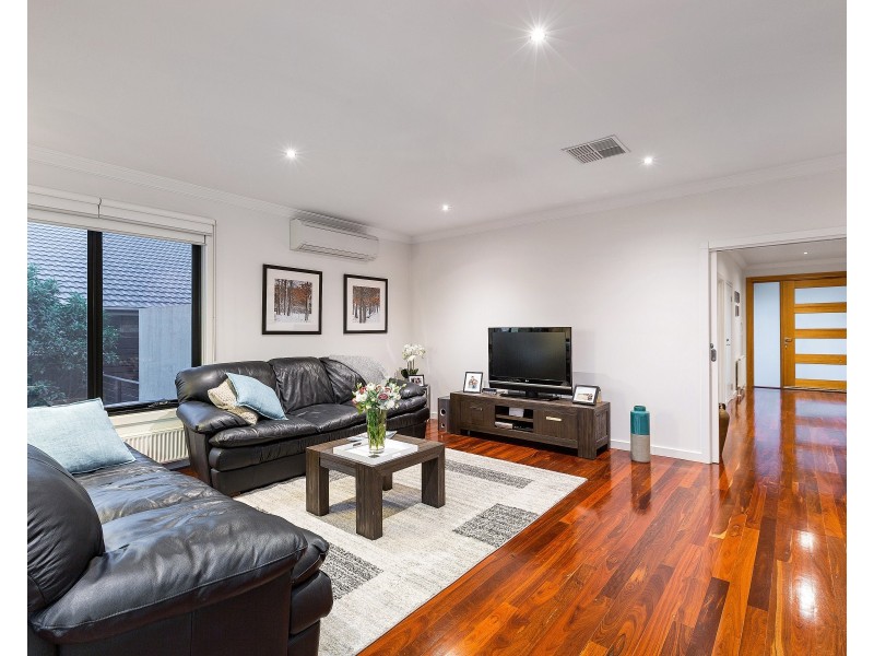 33 Times Square, Sanctuary Lakes VIC 3030