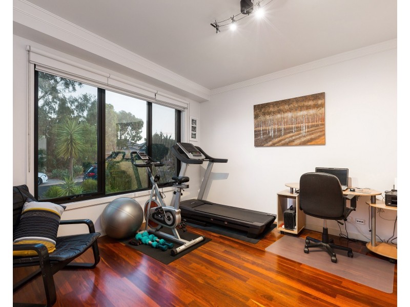 33 Times Square, Sanctuary Lakes VIC 3030