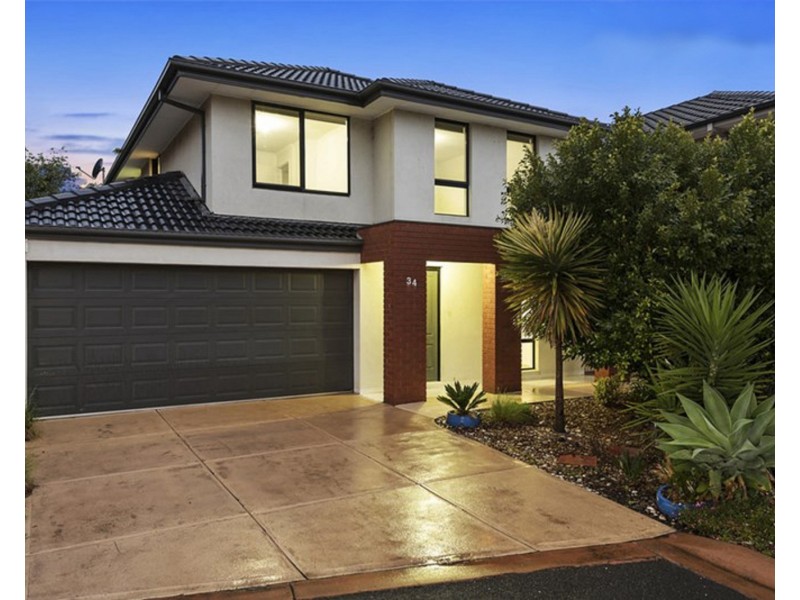 34/1 Greg Norman Drive, Sanctuary Lakes VIC 3030