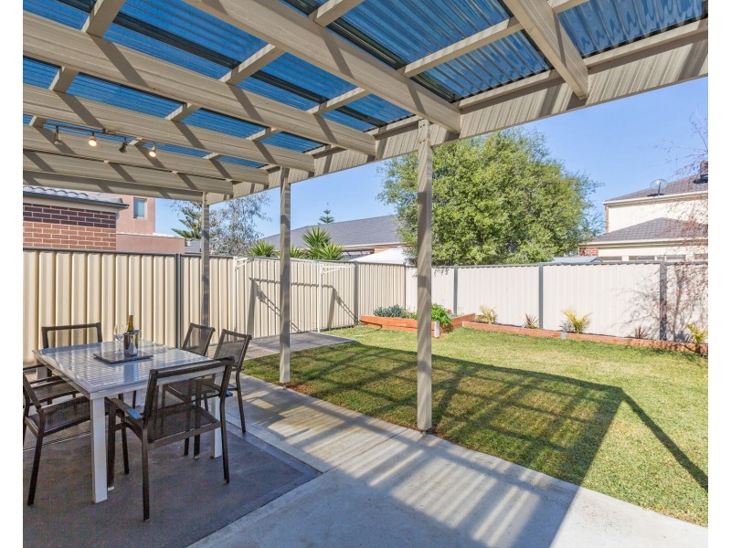 77 Hemsley Promenade, Point Cook VIC 3030