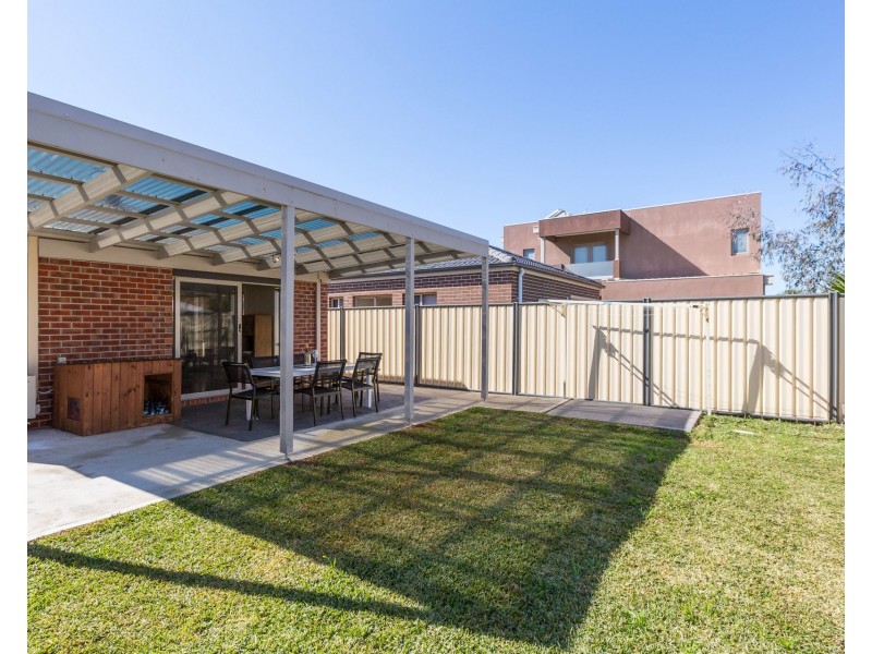 77 Hemsley Promenade, Point Cook VIC 3030