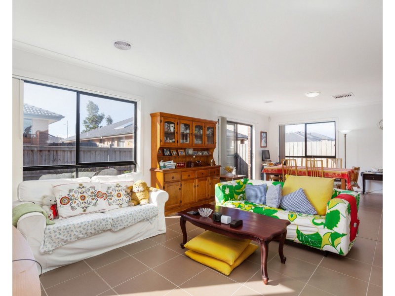 142 Haze Drive, Point Cook VIC 3030