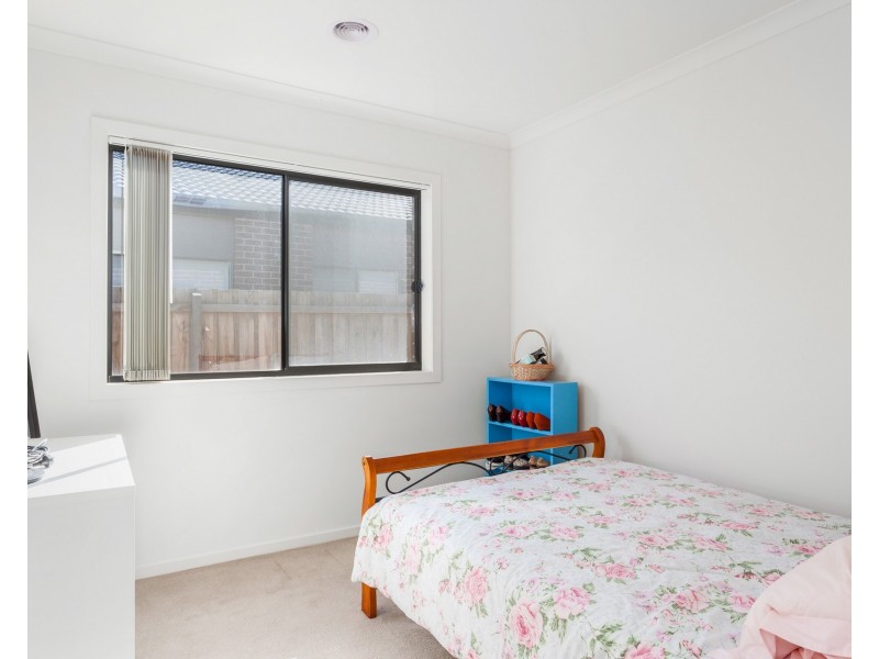 142 Haze Drive, Point Cook VIC 3030