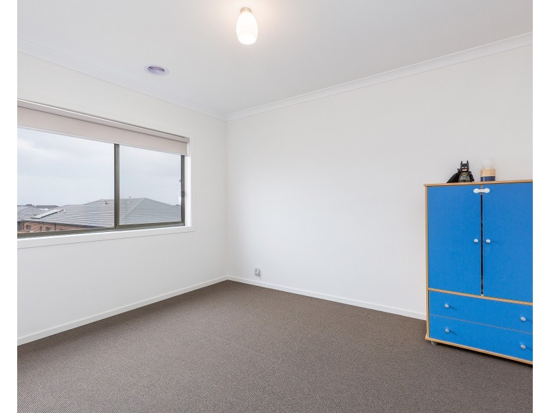 121 Bondi, Point Cook VIC 3030