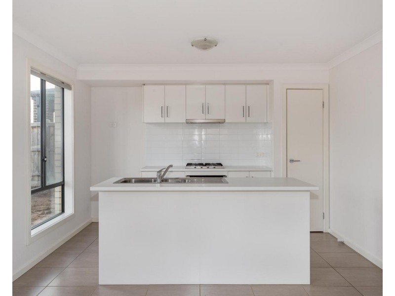 20 Seagrass Crescent, Point Cook VIC 3030