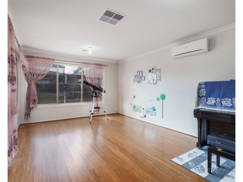 59 Alamanda Boulevard, Point Cook VIC 3030