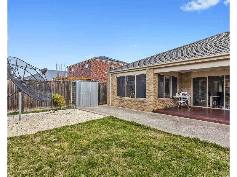 59 Alamanda Boulevard, Point Cook VIC 3030