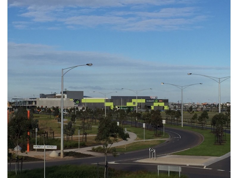 82 Ashcroft Avenue, Williams Landing VIC 3027