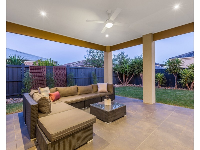 243 Saltwater Promenade, Point Cook VIC 3030