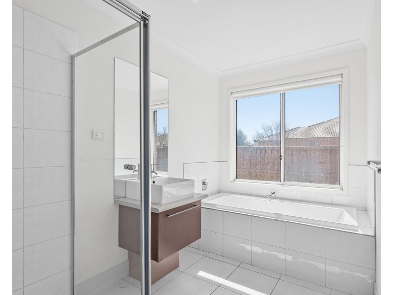 20 Campaspe Way, Point Cook VIC 3030