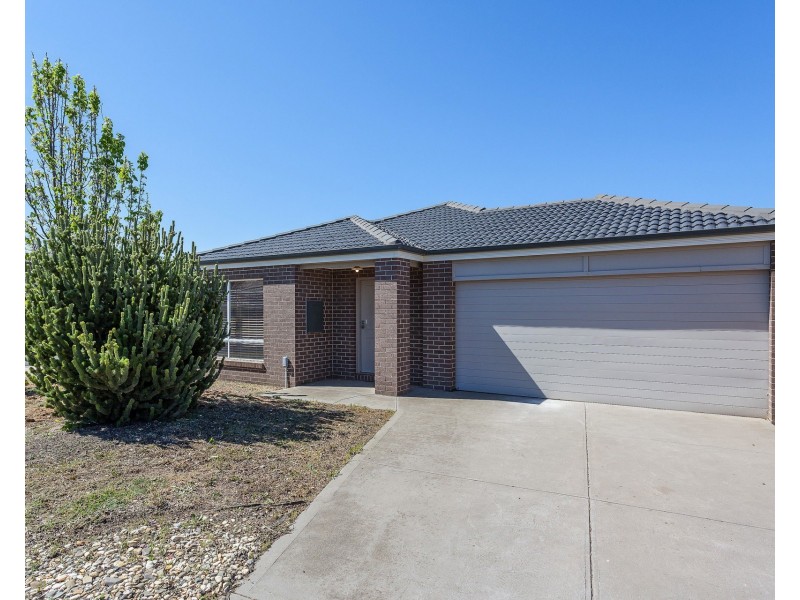 20 Campaspe Way, Point Cook VIC 3030